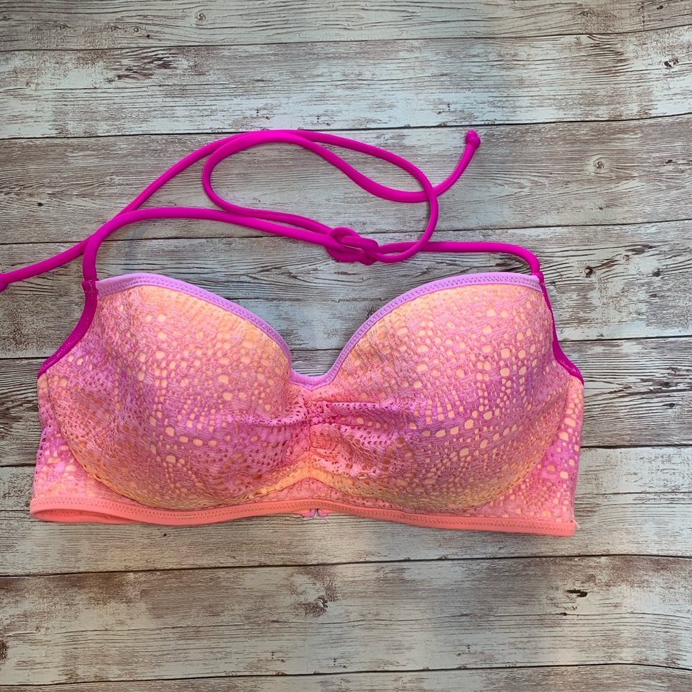{Victoria’s Secret} Ombré Swim Top 32D